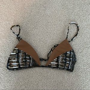Issa de mar bikini top